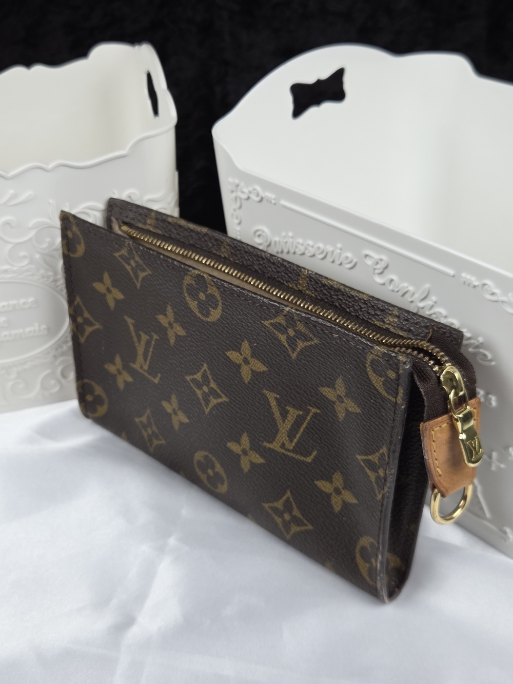 Louis Vuitton Monogram Vintage Pochette Clutch Cosmetic Pouch - Picture 14 of 14